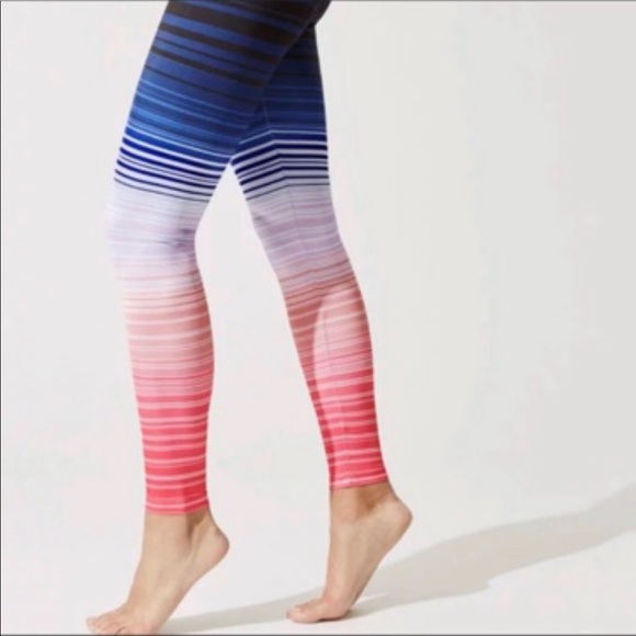 Beyond Yoga | Lux Ombre Leggings - Picture 5 of 12